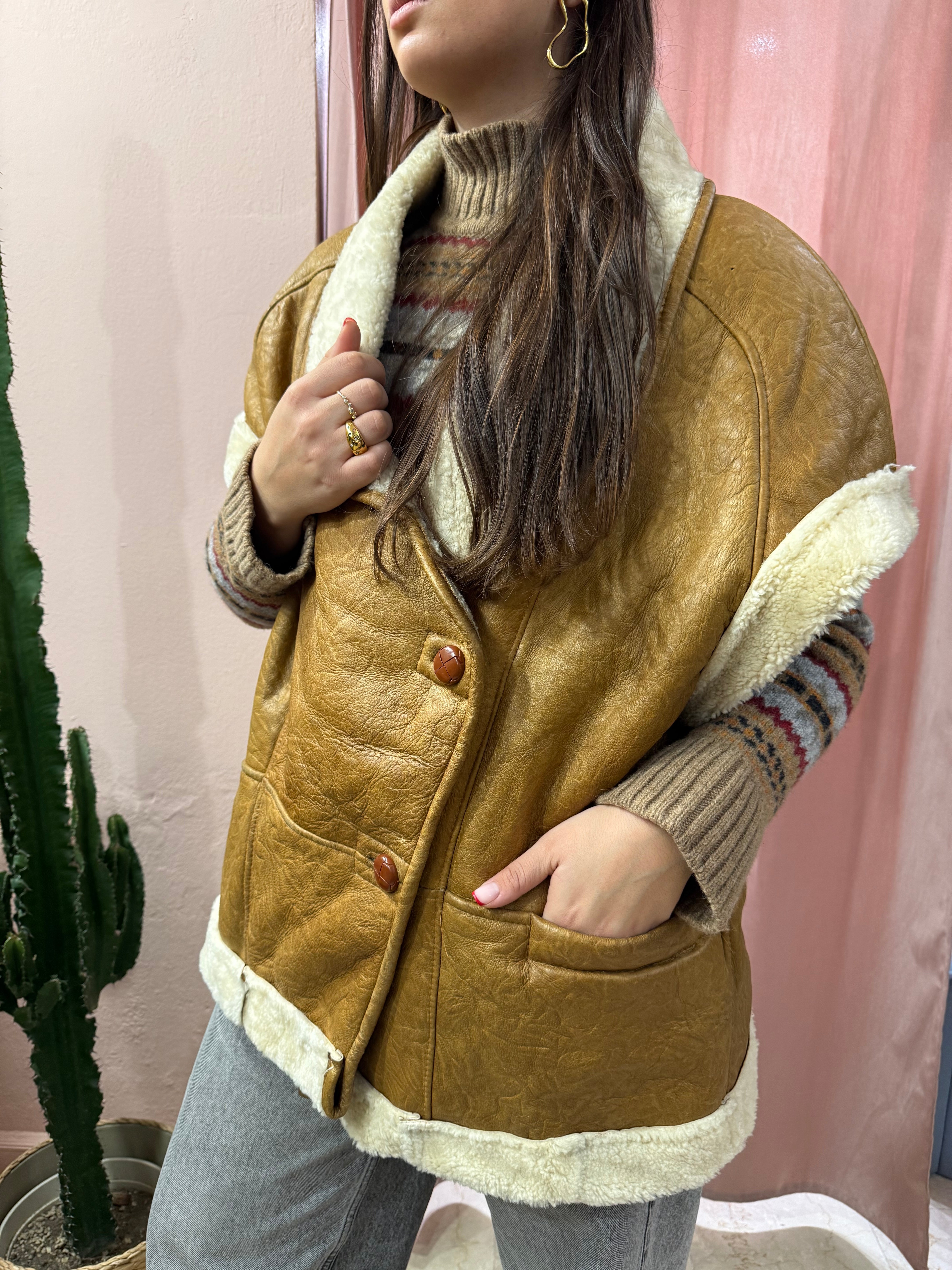 Montone Shearling smanicato