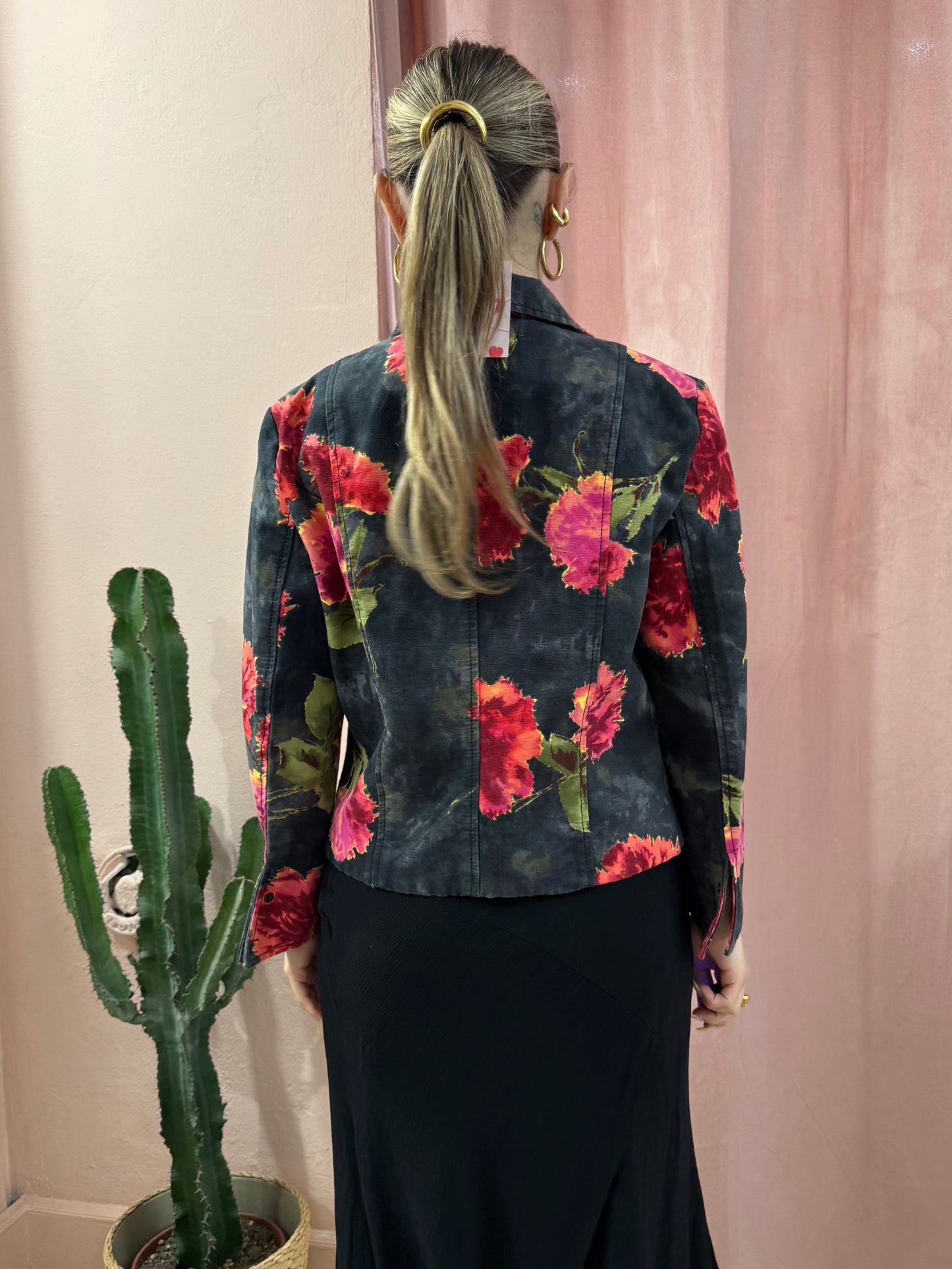 Blazer Mariella Burani fantasia a fiori sul rosso