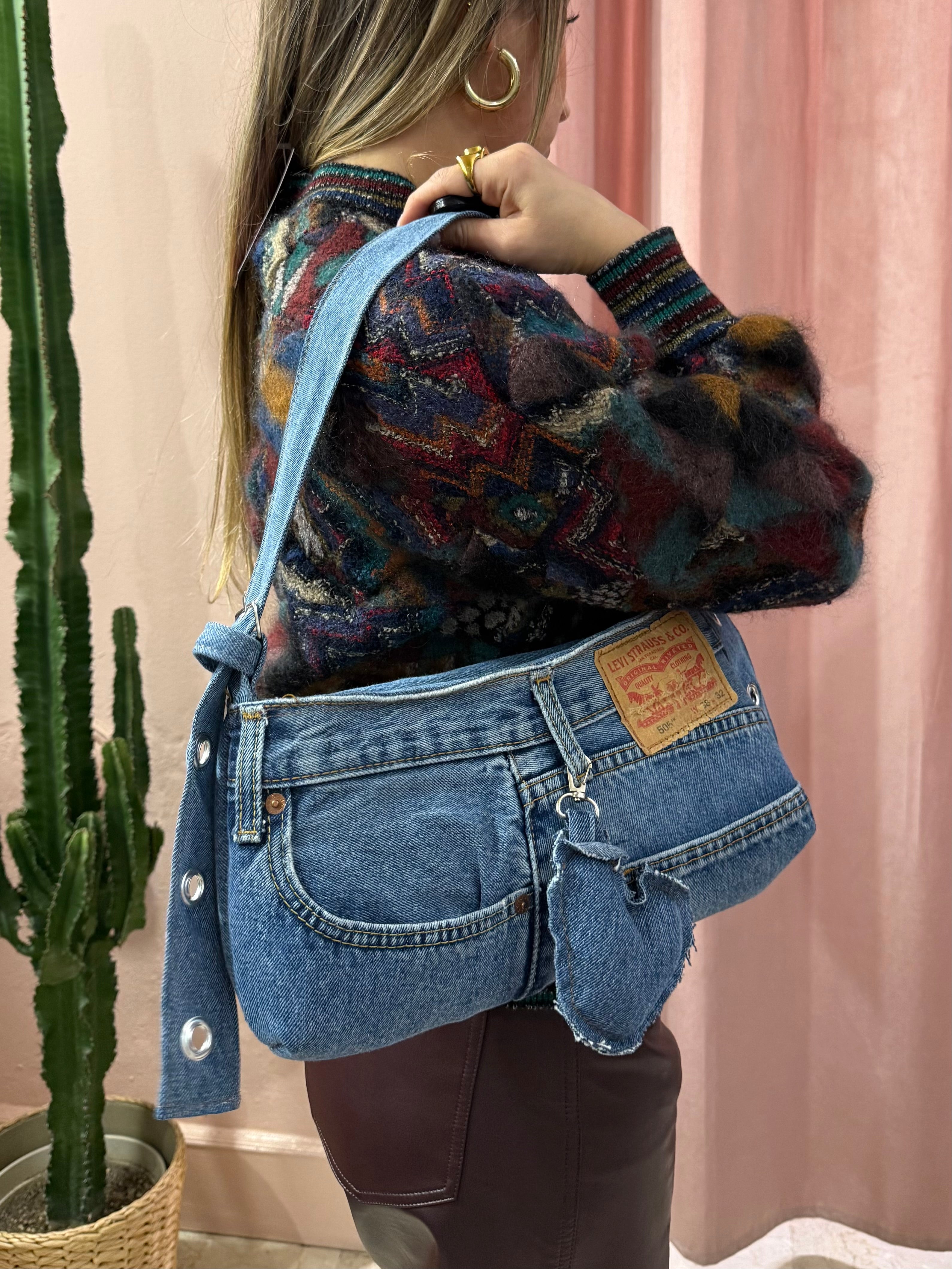 Borsa baguette Levis upcycling