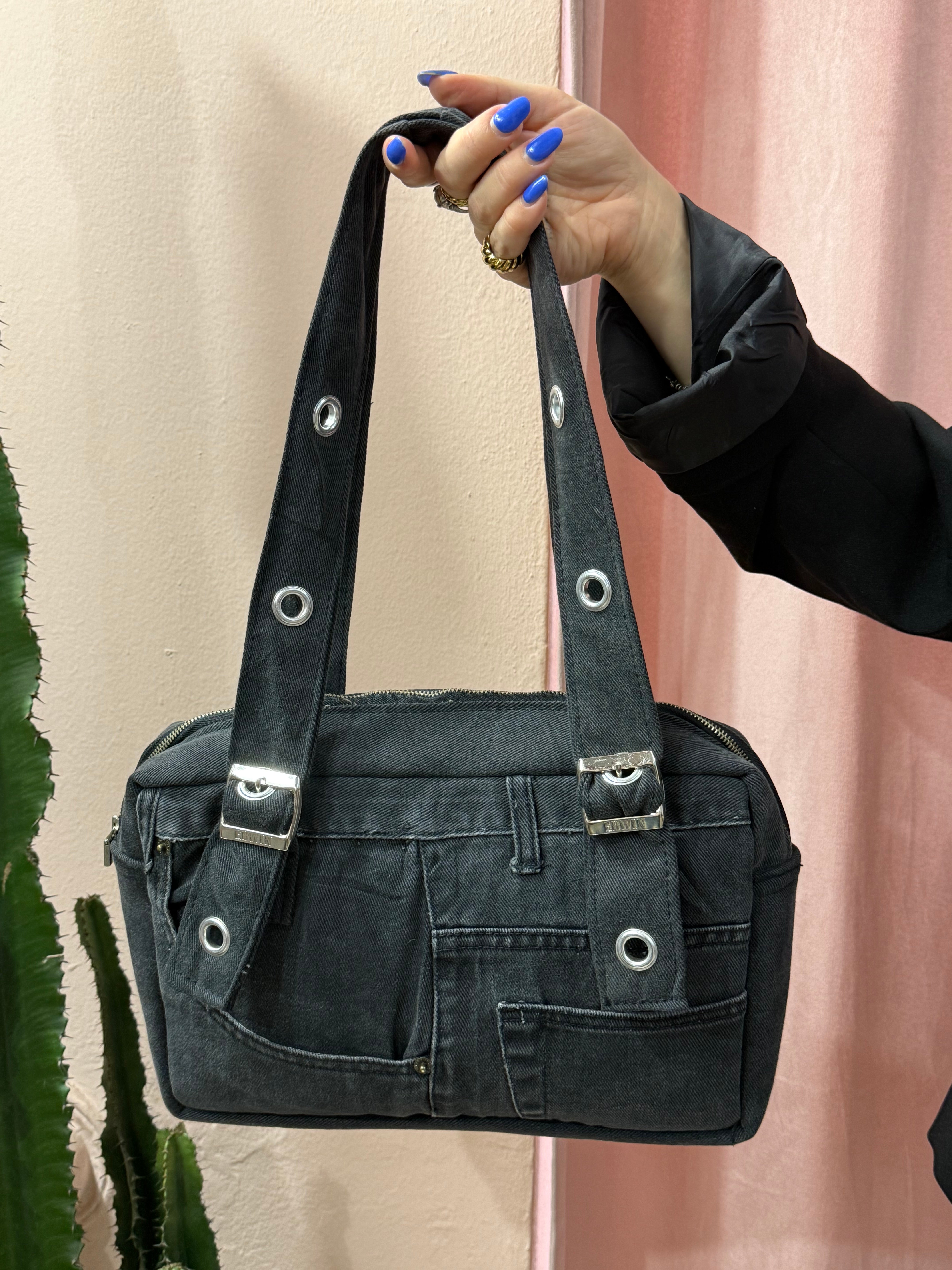 Borsa Levis upcycling nero slavato