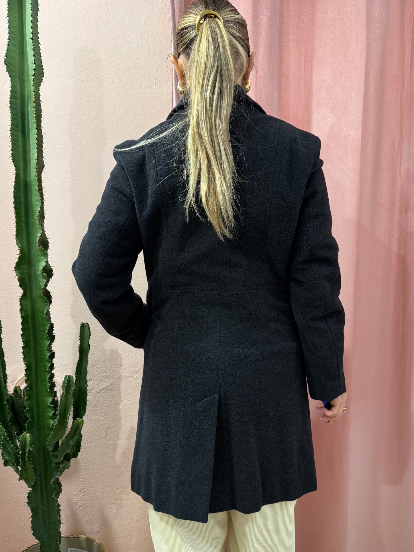 Cappotto antracite doppiopetto in lana