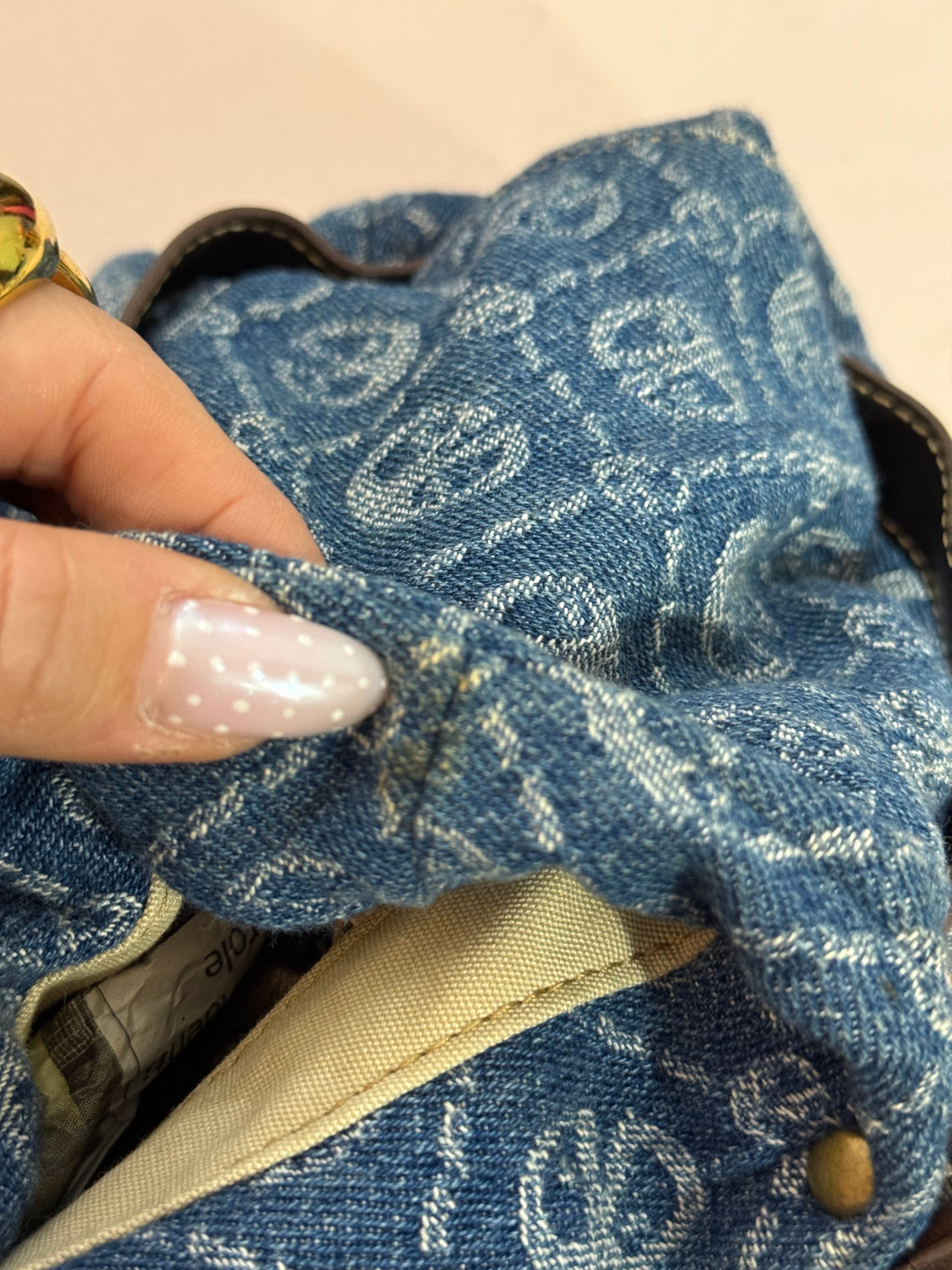 Borsa Coccinelle in denim anni 2000