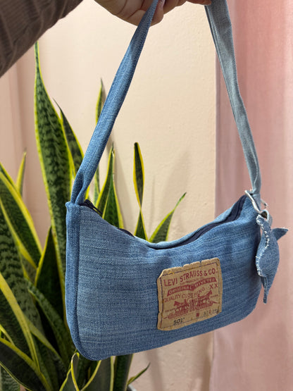 Borsa Levis upcycling charm stella
