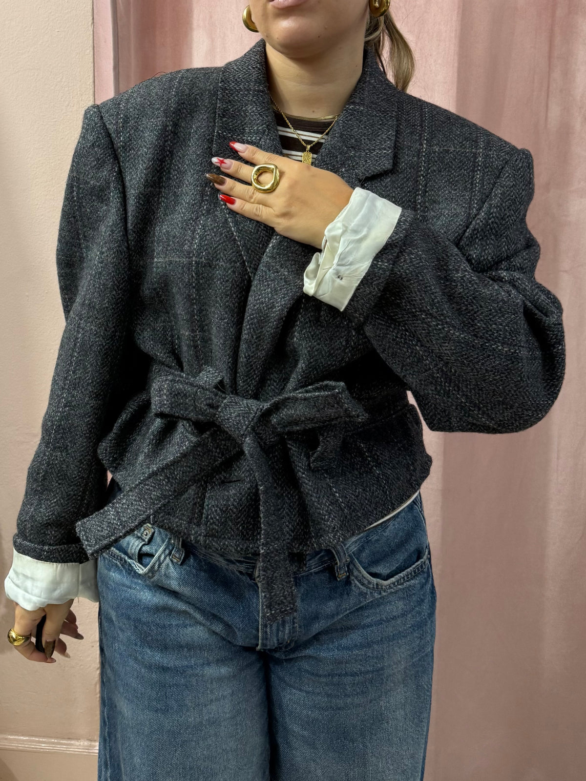 Blazer in lana upcycling antracite principe di galles