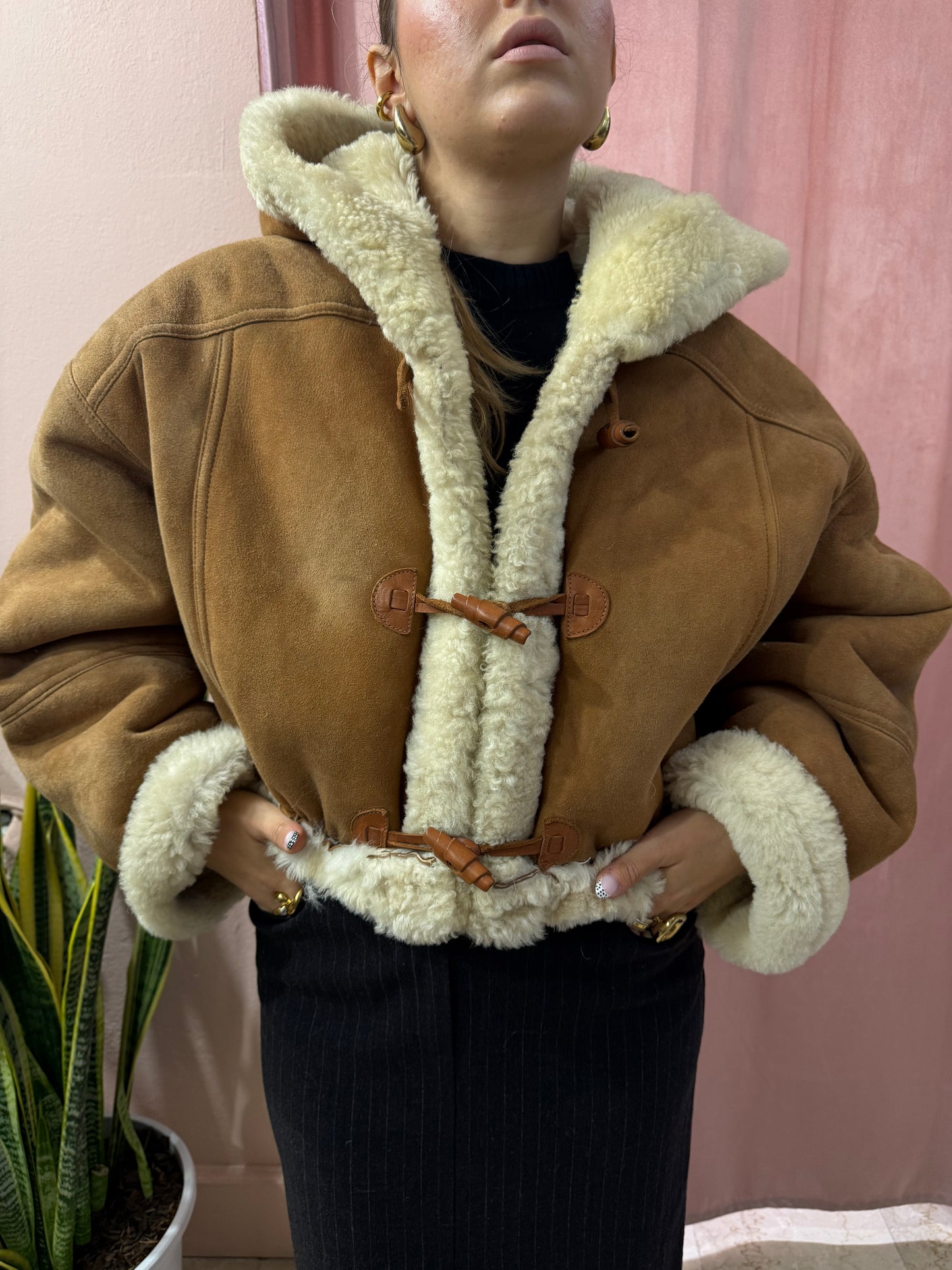 Montone vintage crop con cappuccio