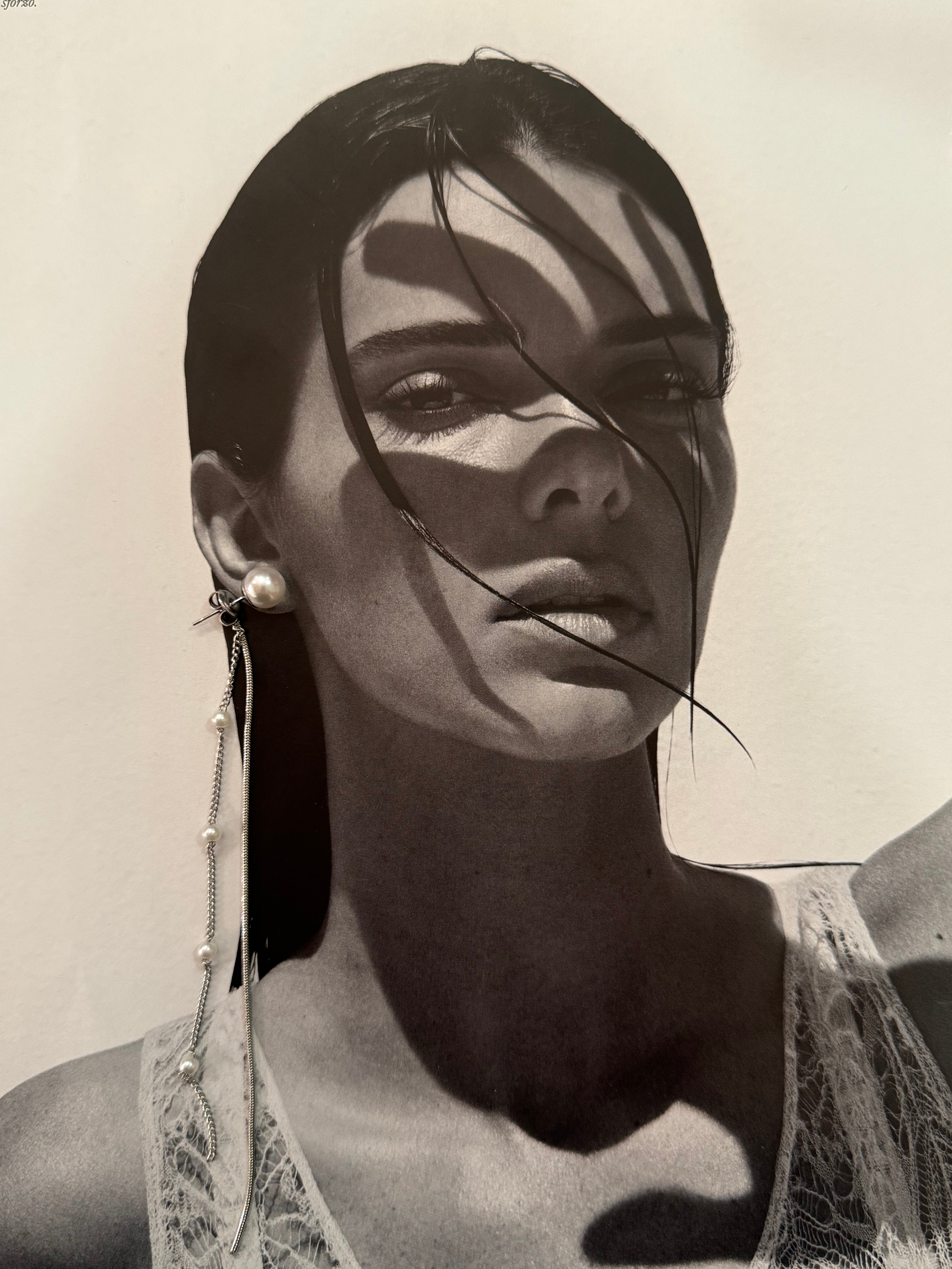 Orecchini pendenti con perle