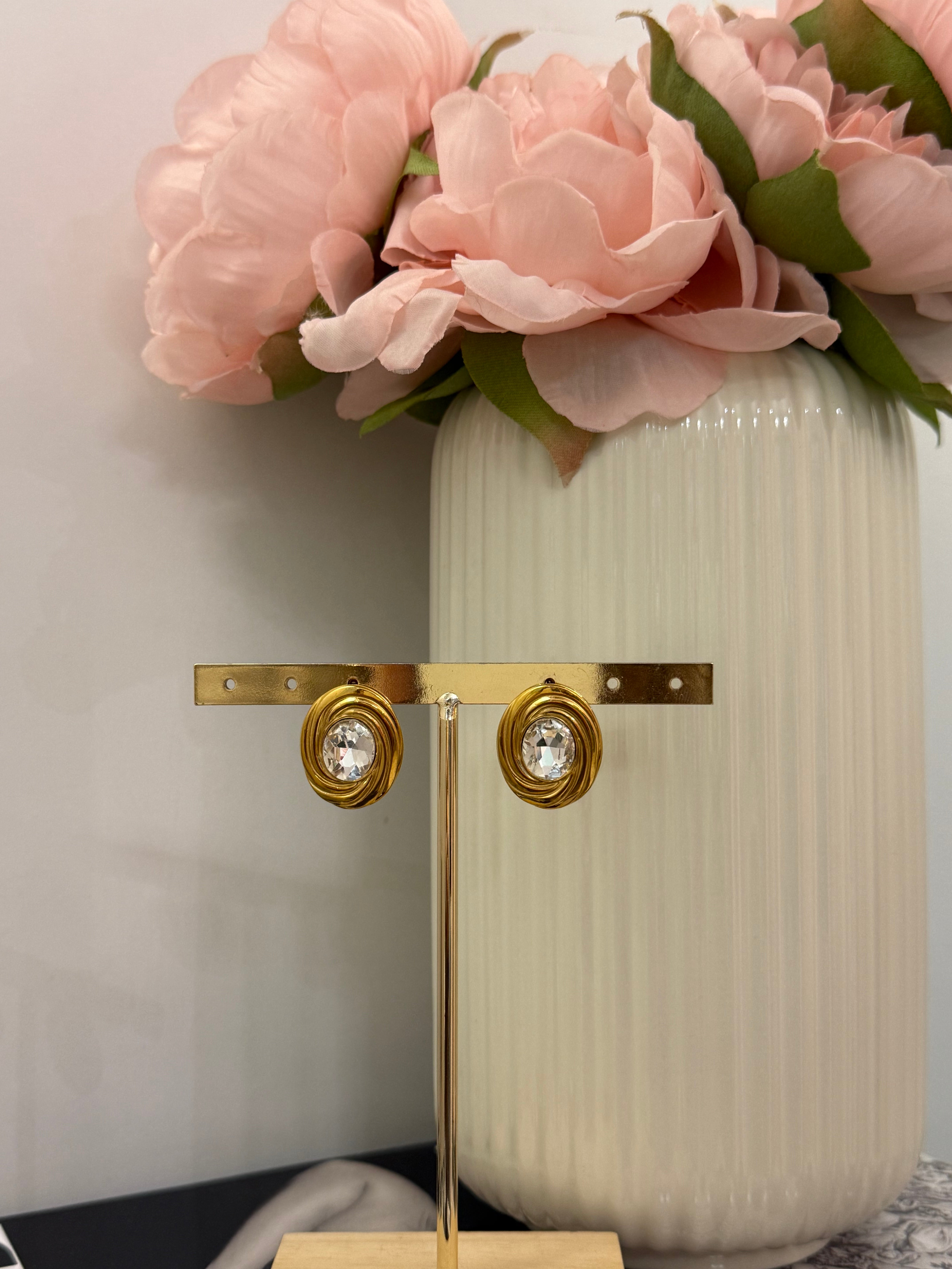 Orecchini ovali torchon con pietra | solo online