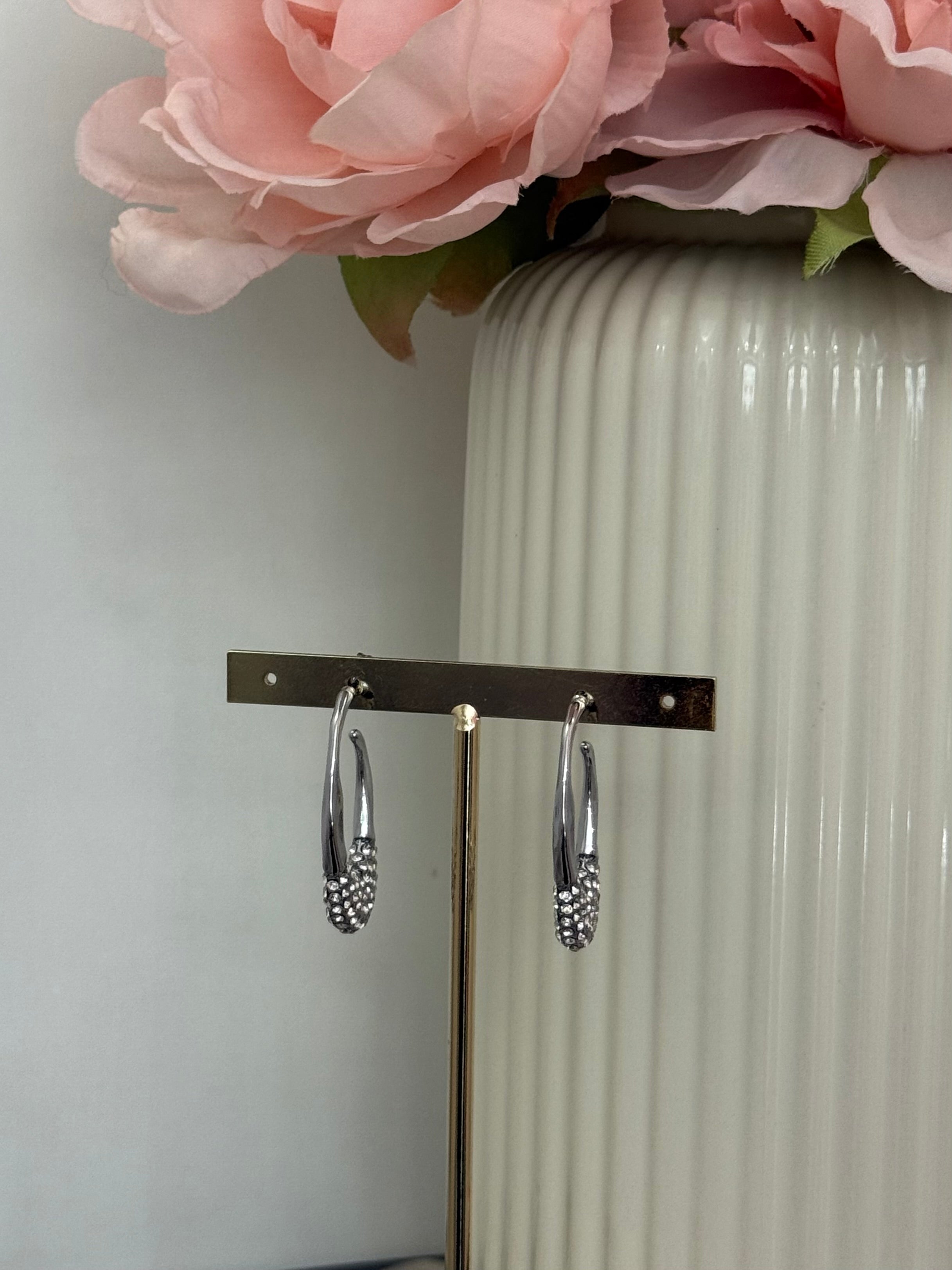 Orecchini allungati con strass