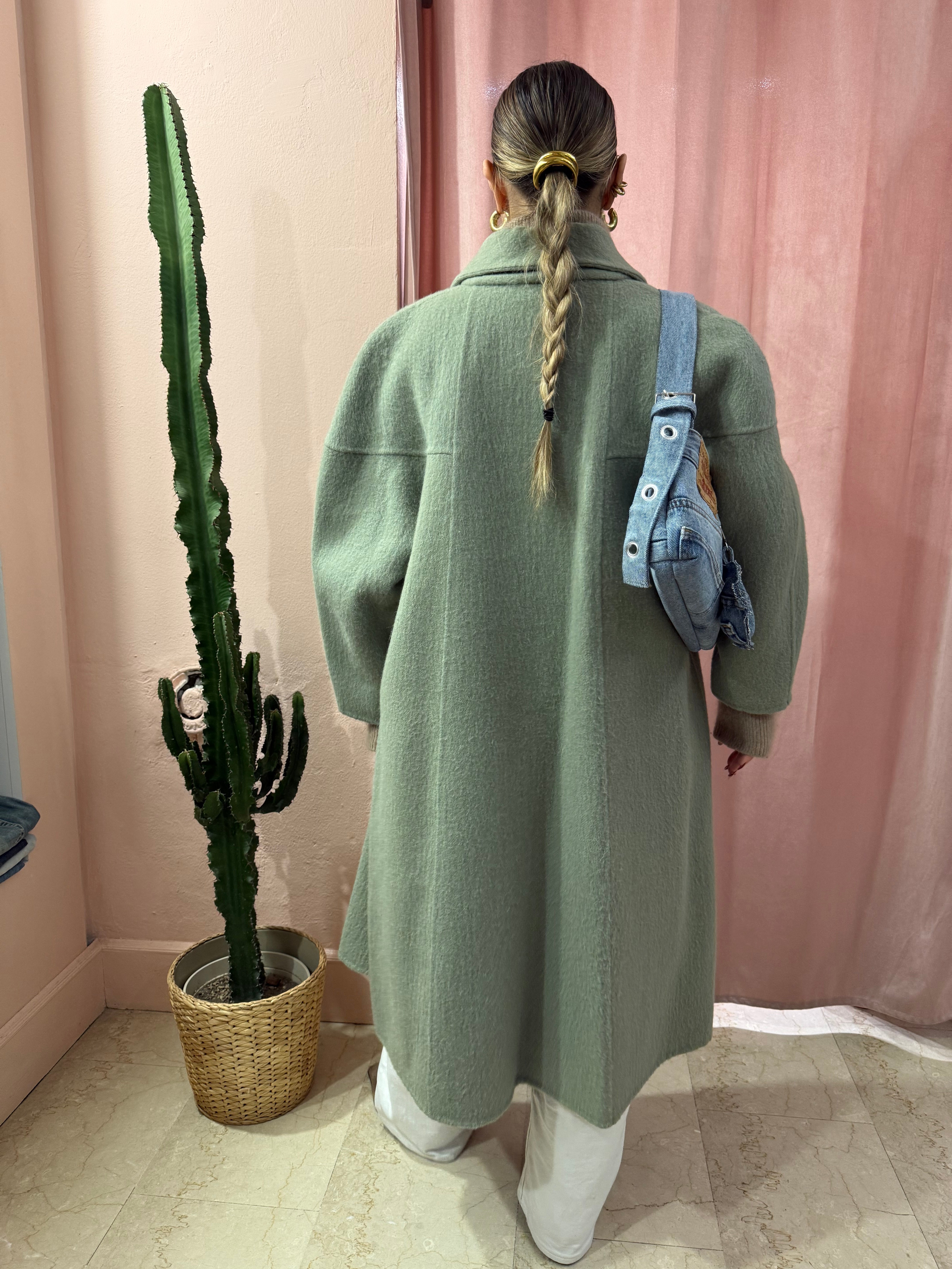 Cappotto vintage in lana salvia