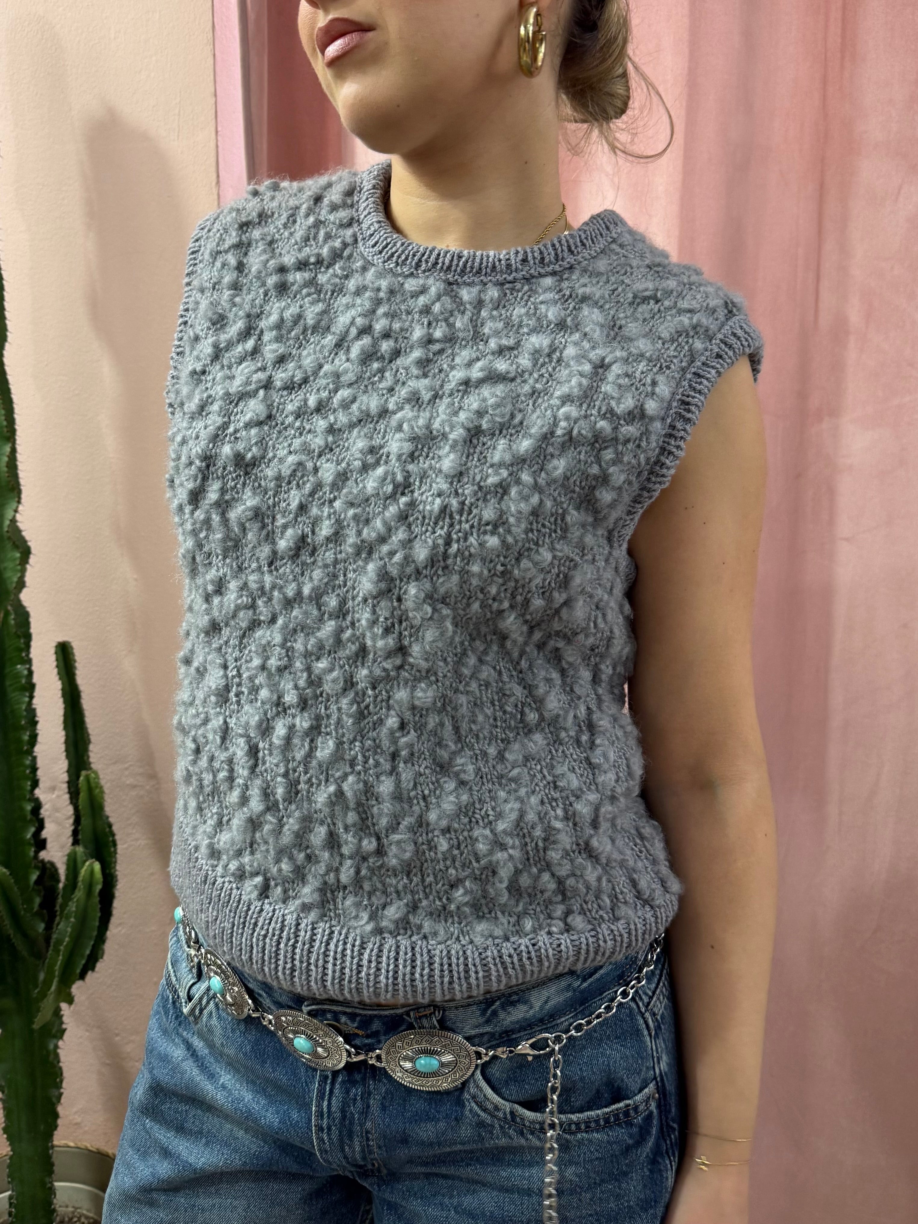 Smanicato in maglia di lana grigio