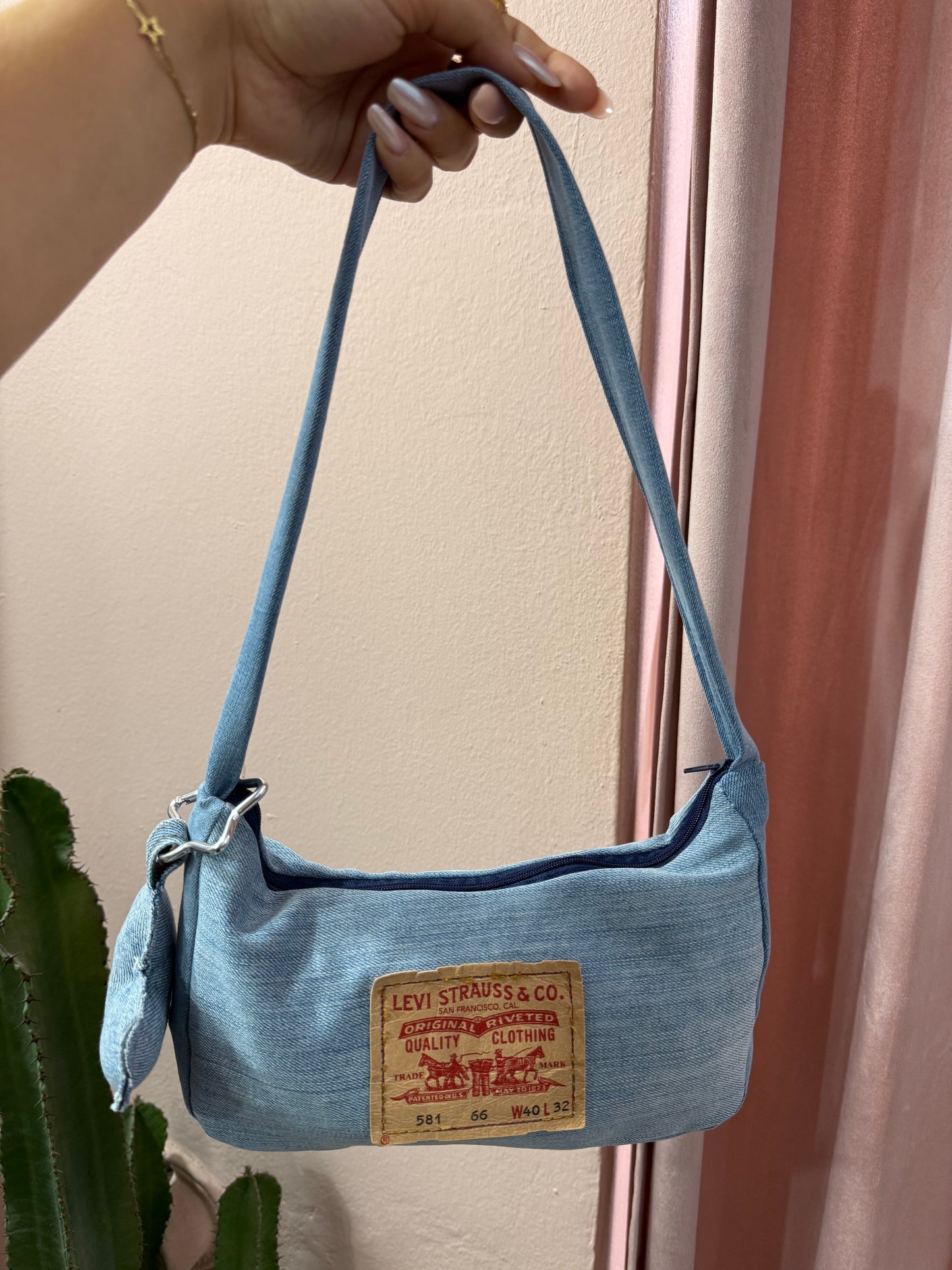 Borsa Levis upcycling charm cuore