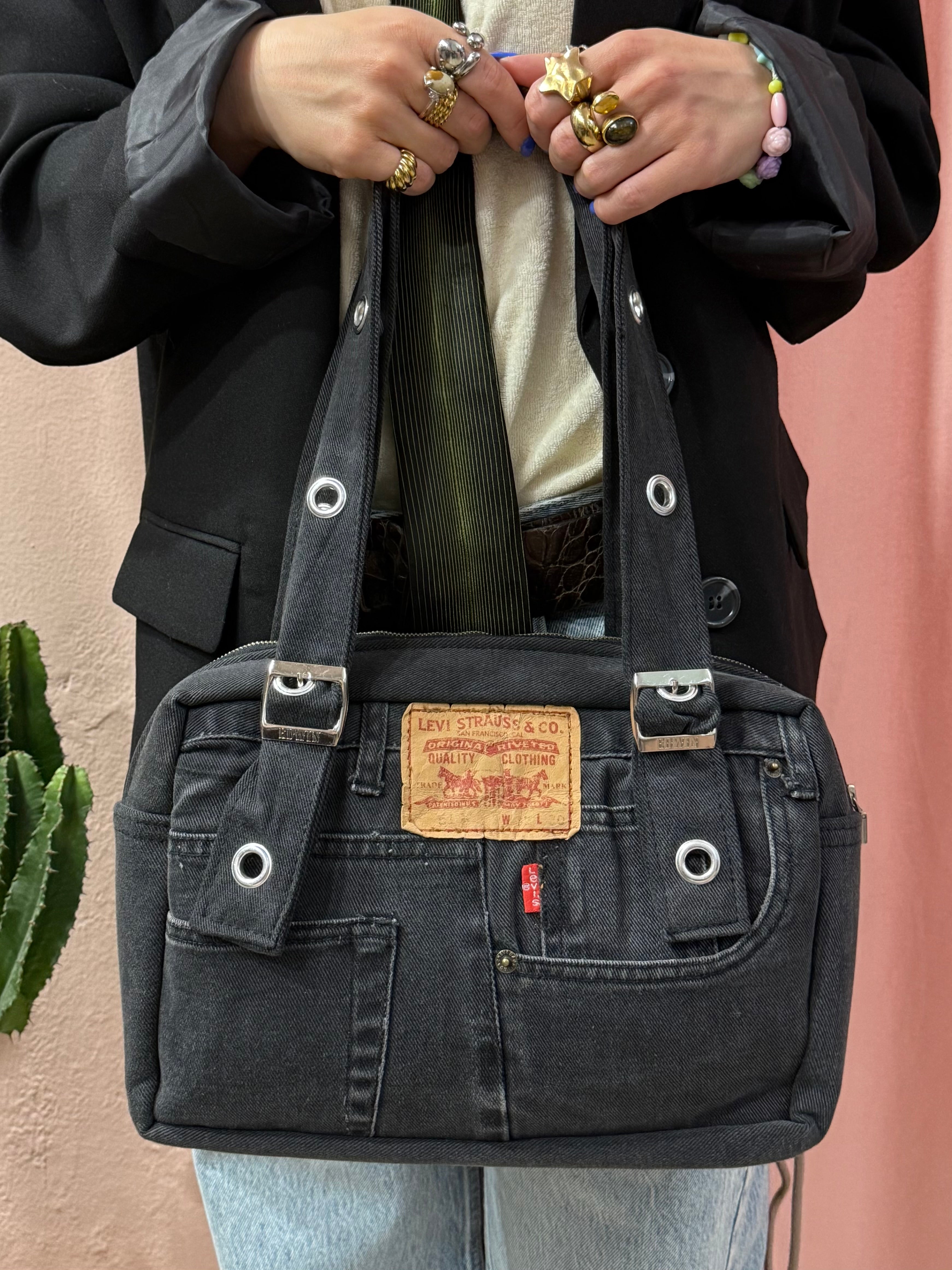 Borsa Levis upcycling nero slavato