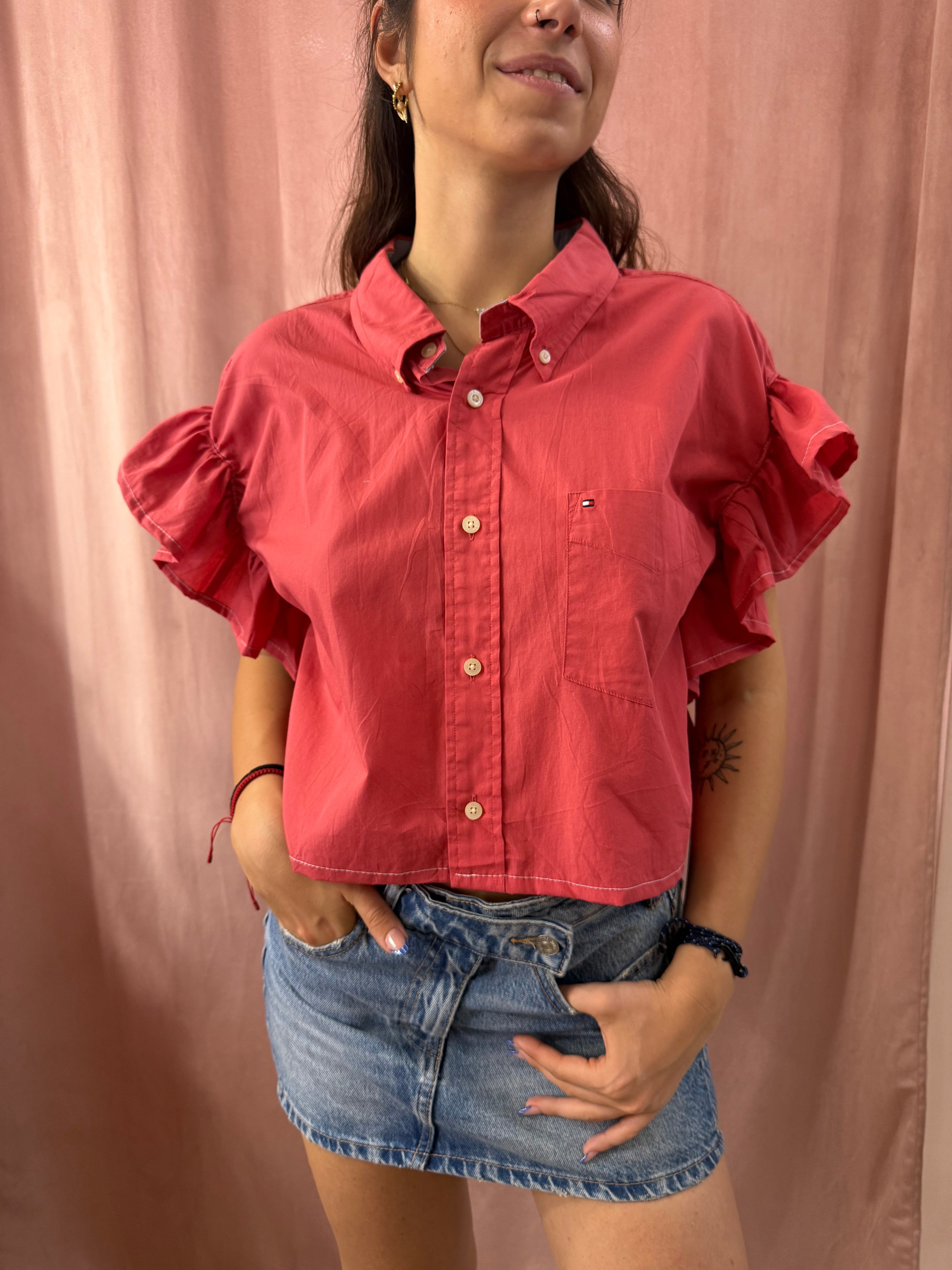 Camicia Tommy Hilfiger upcycling volant fragola