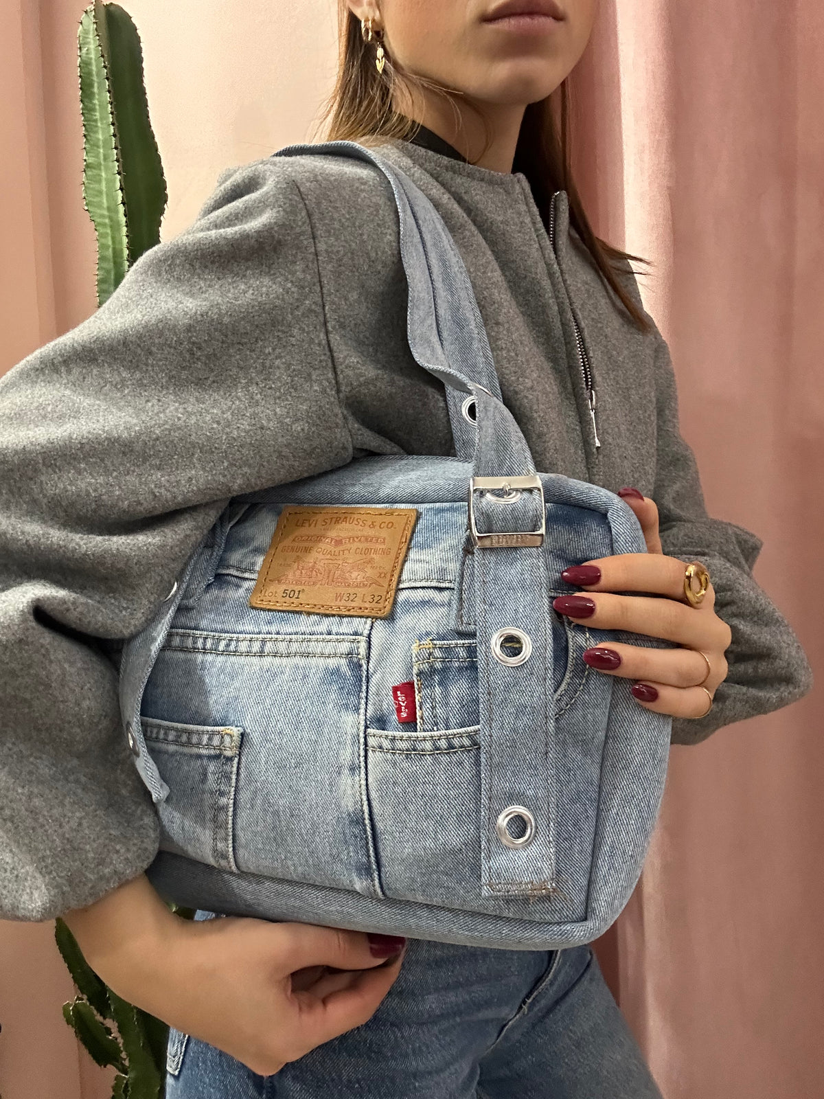 BORSA LEVIS UPCYCLING DENIM CHIARO