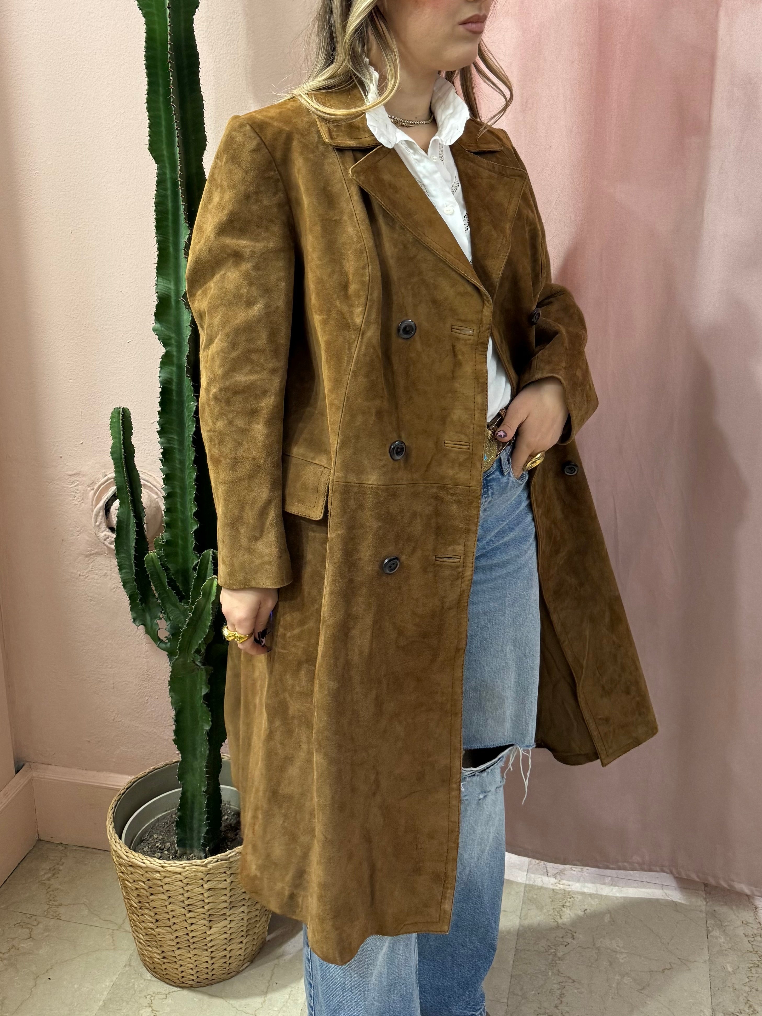 Trench scamosciato in pelle