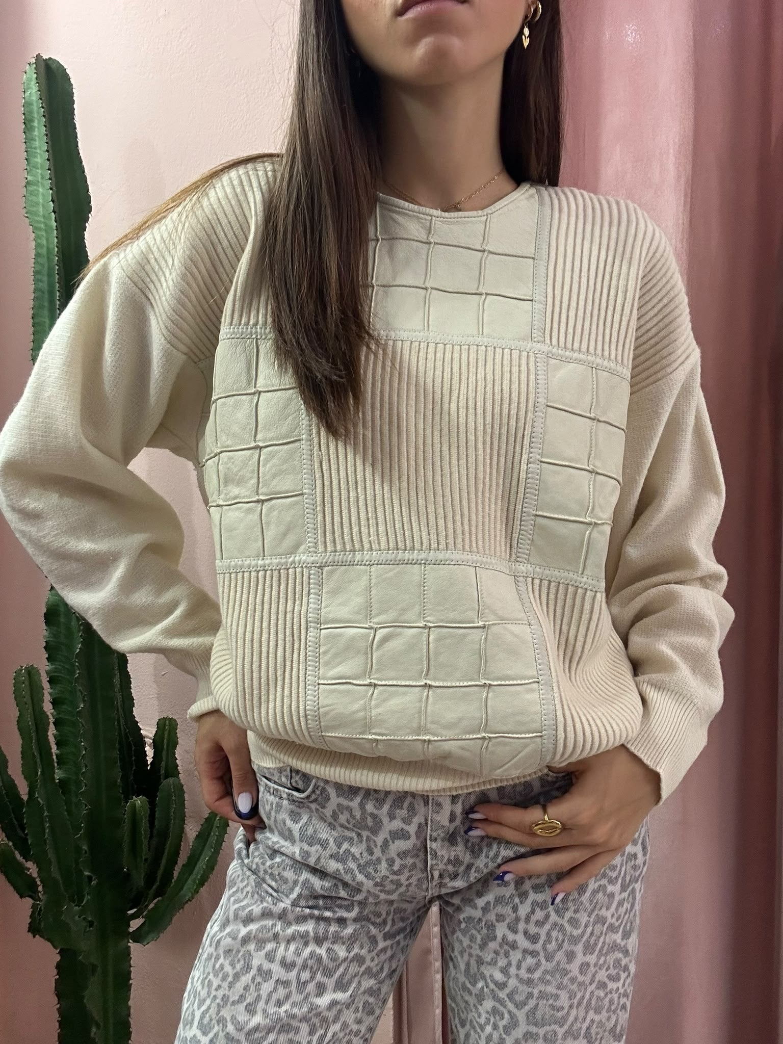 Maglione vintage panna con inserti in pelle