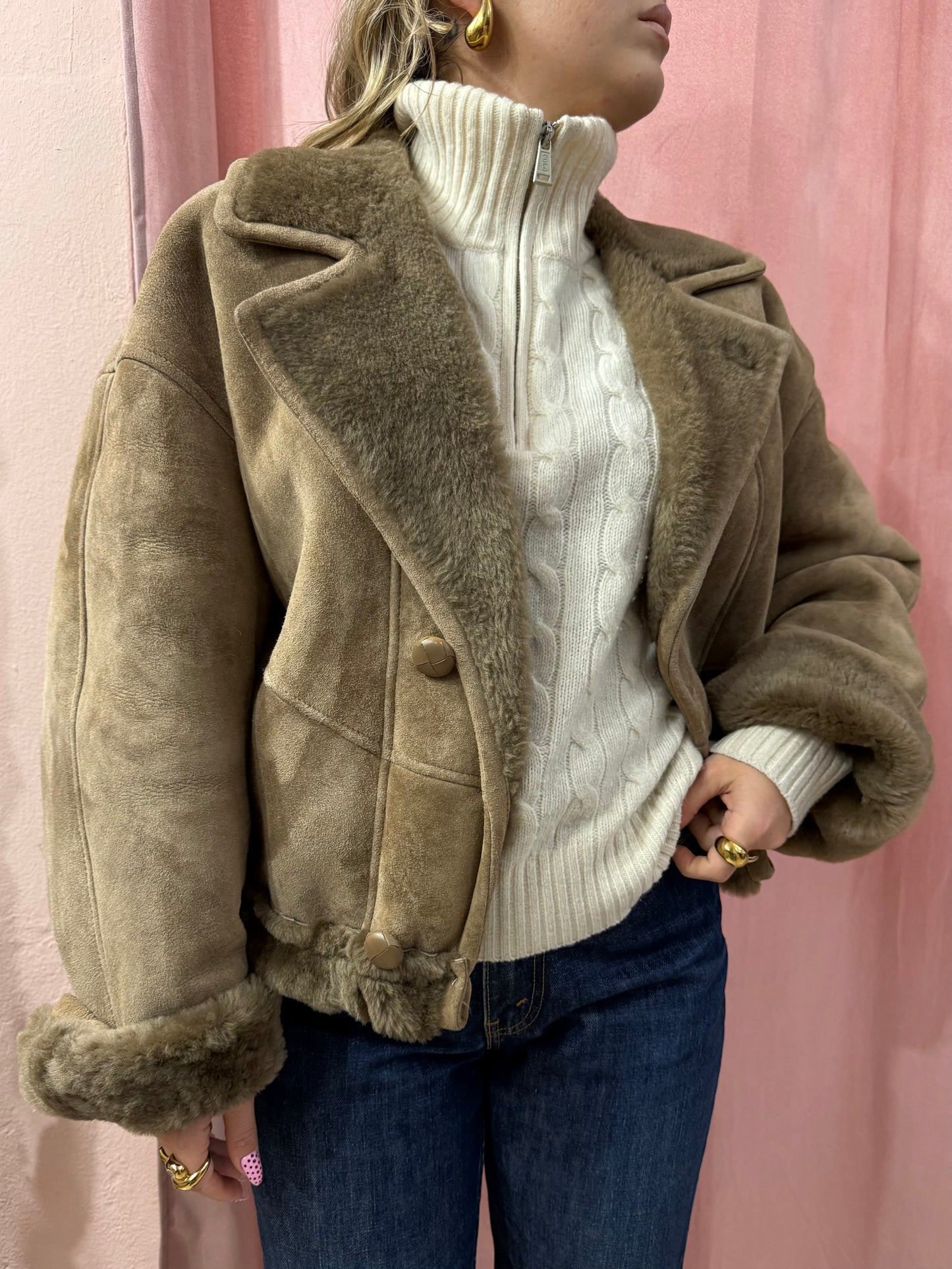 Montone crop nocciola