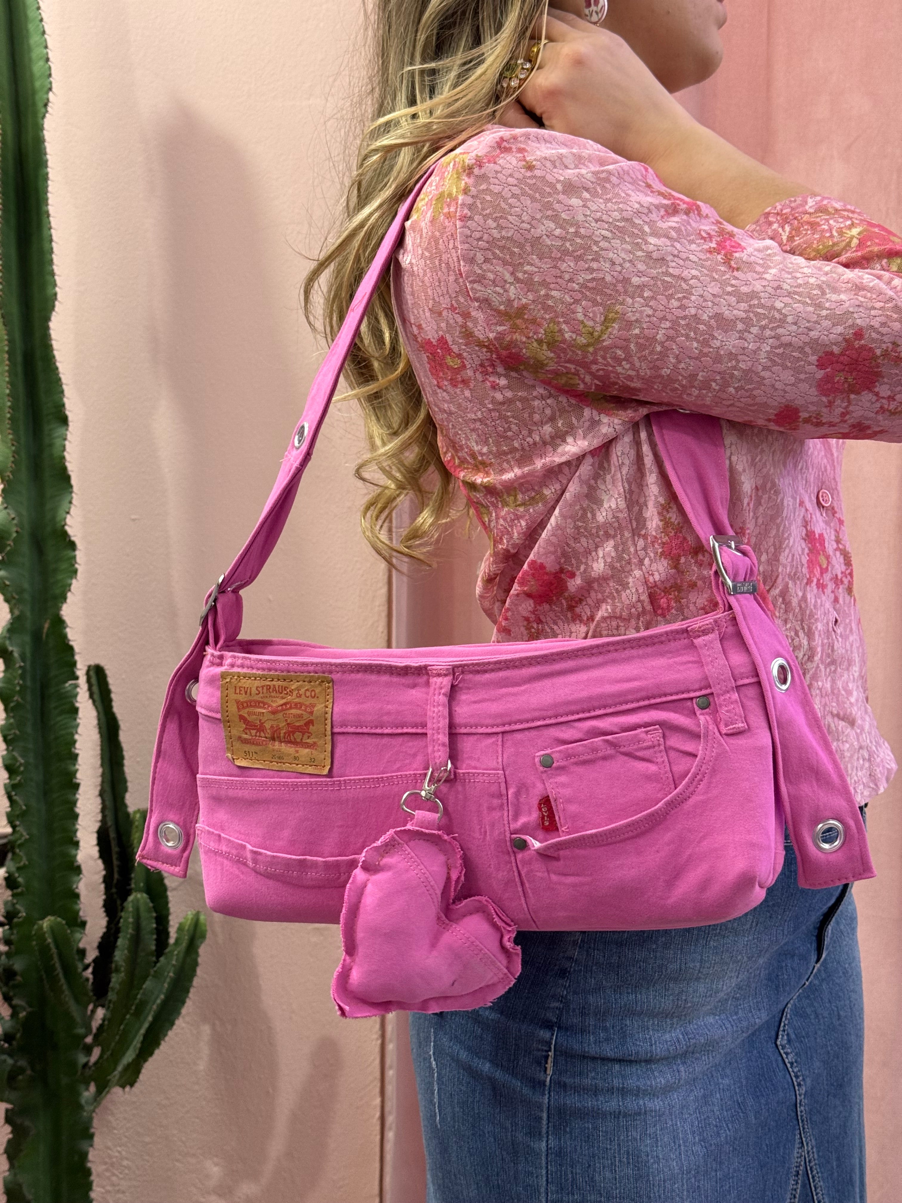 Borsa baguette Levis upcycling fucsia