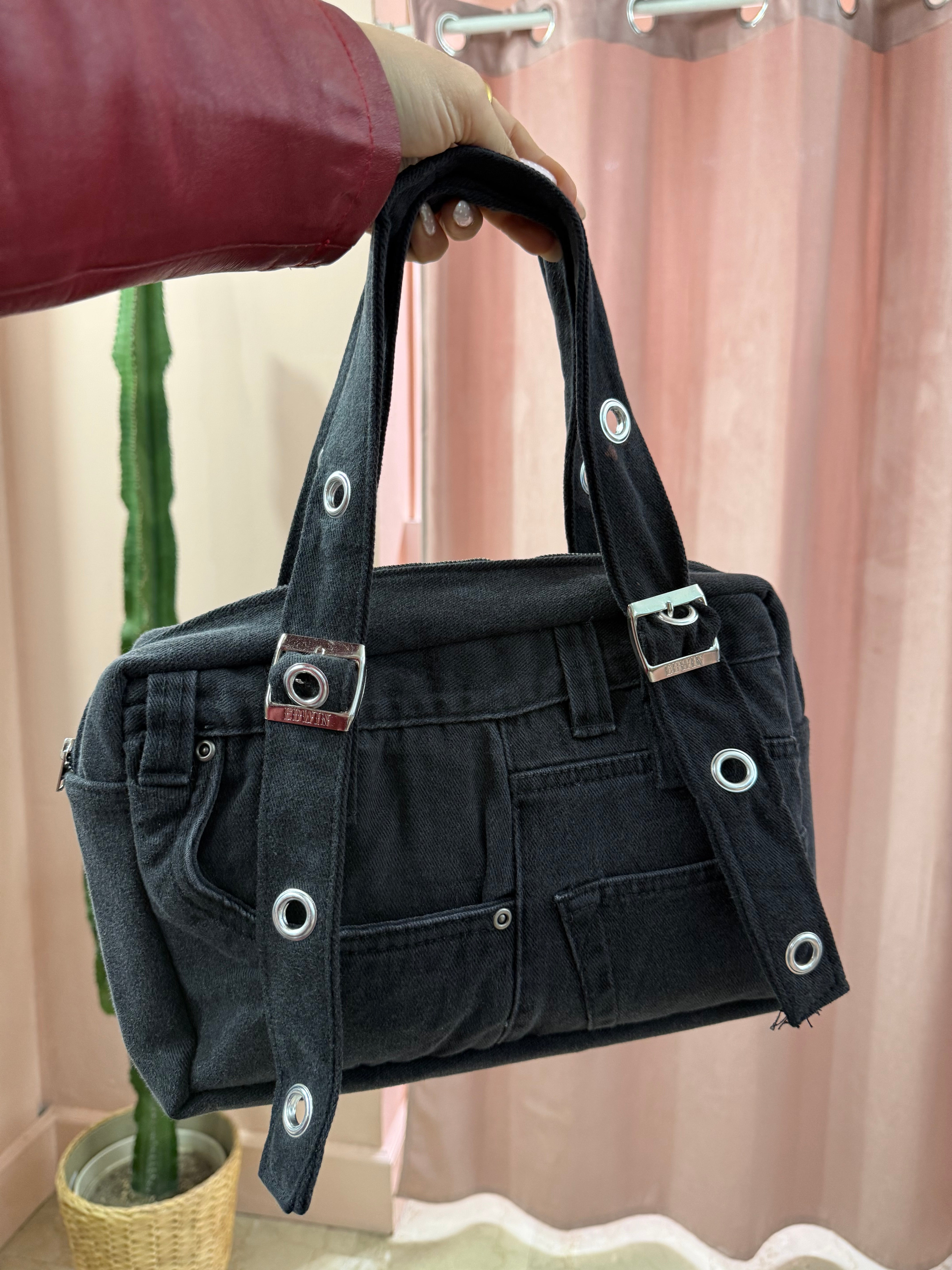 Borsa Levis upcycling nera