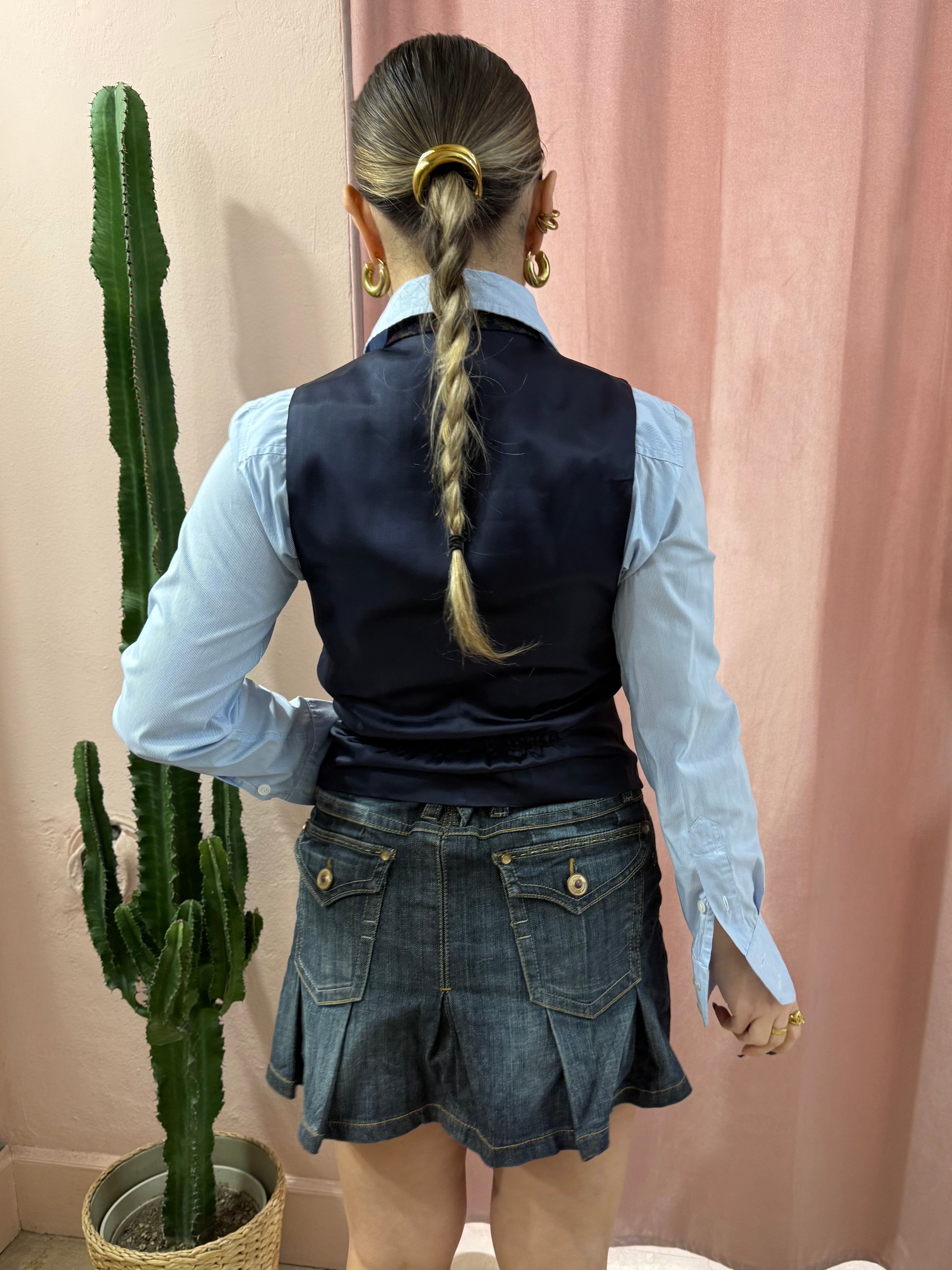 Minigonna con pieghe in denim