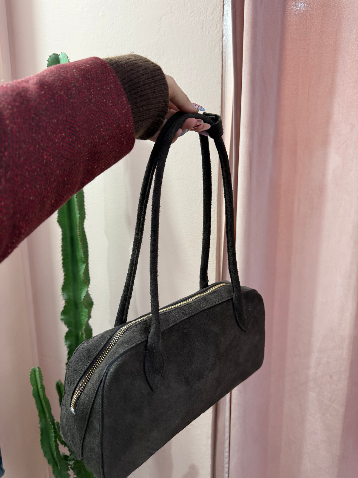 Borsa in vera pelle moro con manici lunghi