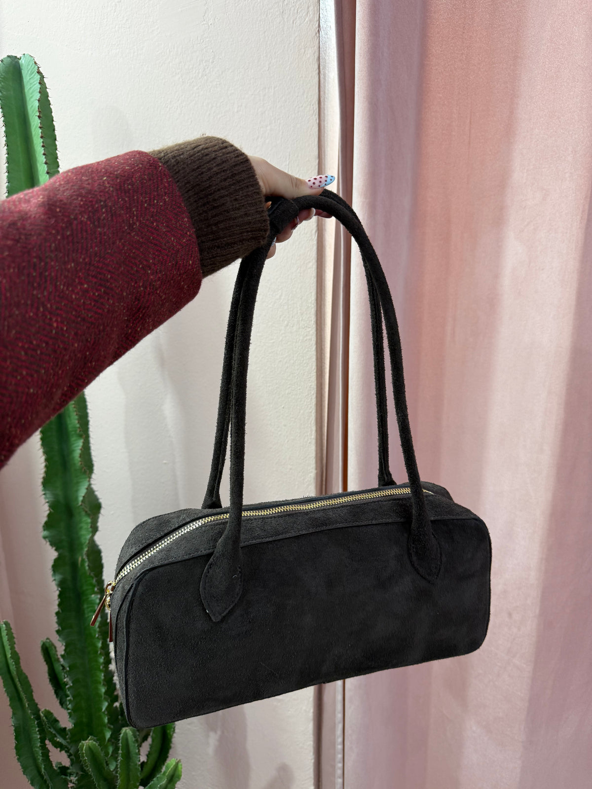 Borsa in vera pelle moro con manici lunghi