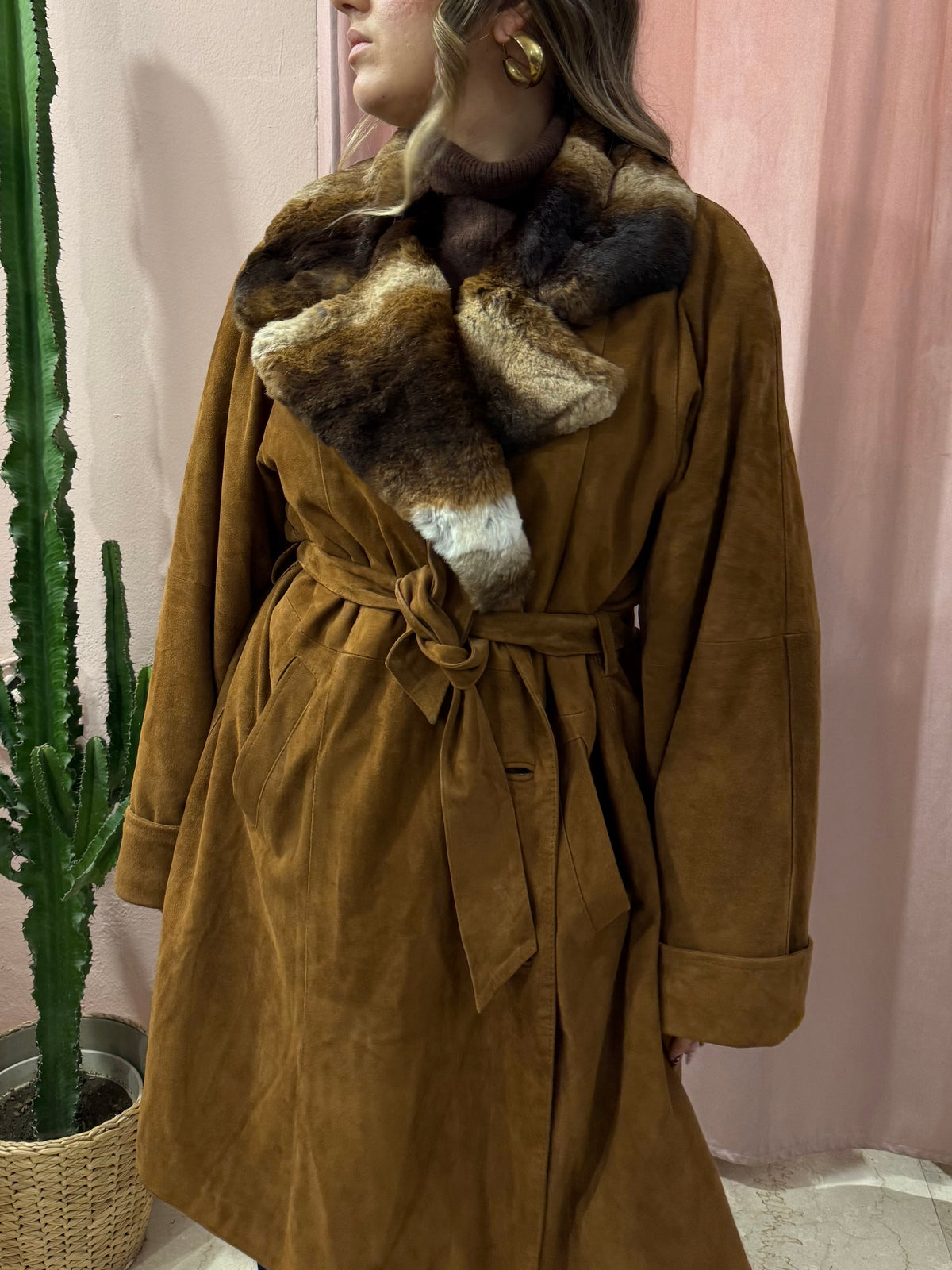 Cappotto trench in vera pelle con pelliccia